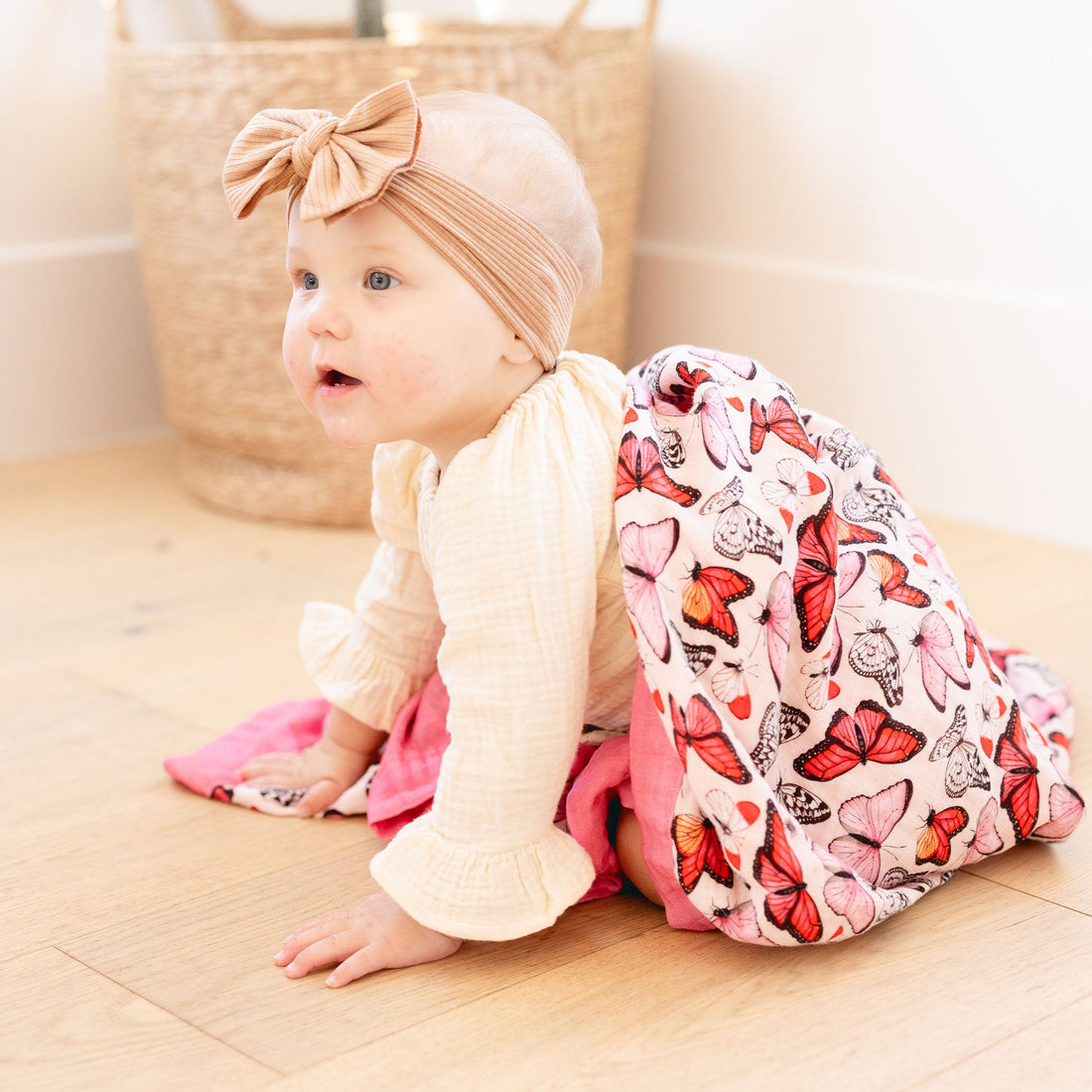 To Swaddle Or Not To Swaddle: Are Swaddles Really Necessary? - Peachier Goods