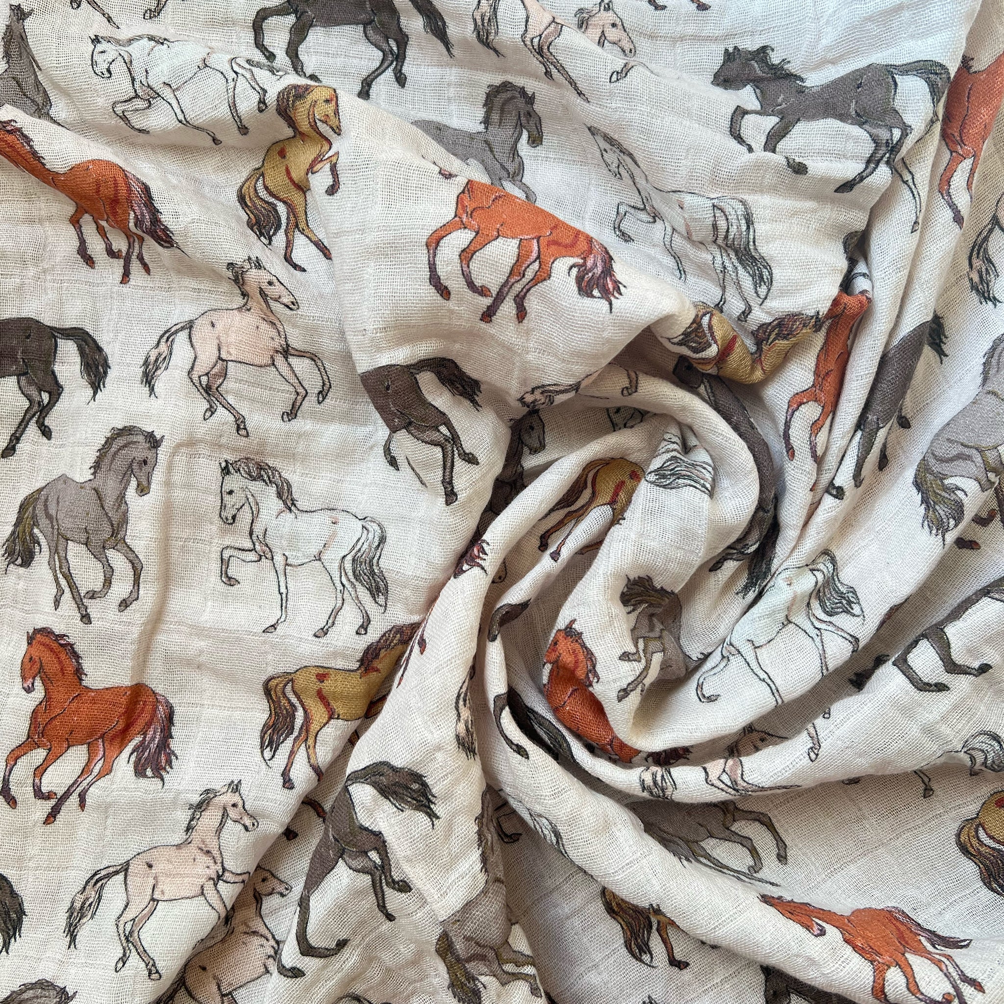 Why Organic Cotton Swaddles Are Worth It (and What to Look For) - Peachier Goods